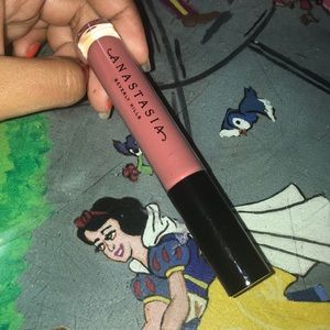 Anastasia Beverly Hills Caramel lip gloss